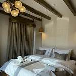 Restorant Unaza 5*